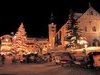 Place du village de nuit