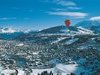 Vue g�n�rale avec montgolfi�re