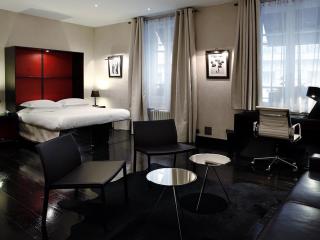 Mon Hotel Paris