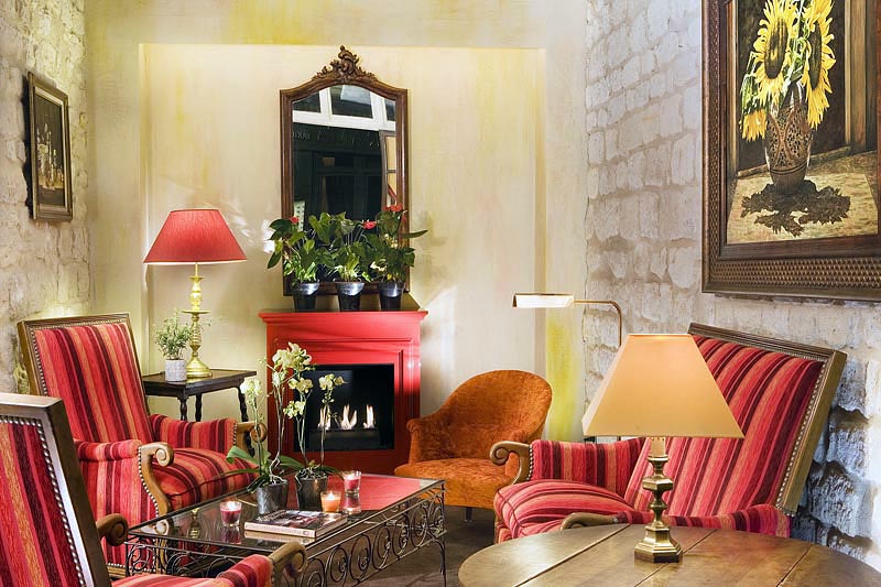 The cosy lounge
