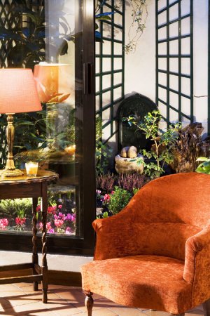 The flowered patio