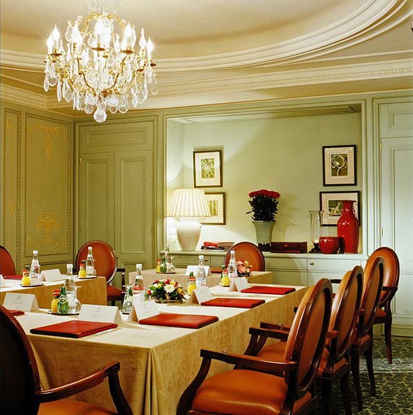 Hotel Fran�ois 1er Paris