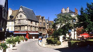 Bourges