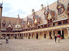 Les Hospices de Beaune ou H&ocirc;tel-Dieu de Beaune - &copy; Jean-Paul Hugo