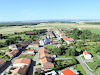 Vue a&eacute;rienne du village de Thumer&eacute;ville depuis la montgolfi&egrave;re Cybevasion - &copy; Vincent Hugo