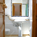 Salle de bain N*2 avec douche, WC.