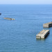 Vestiges du port Mulberry - &copy; RIBOT Martine