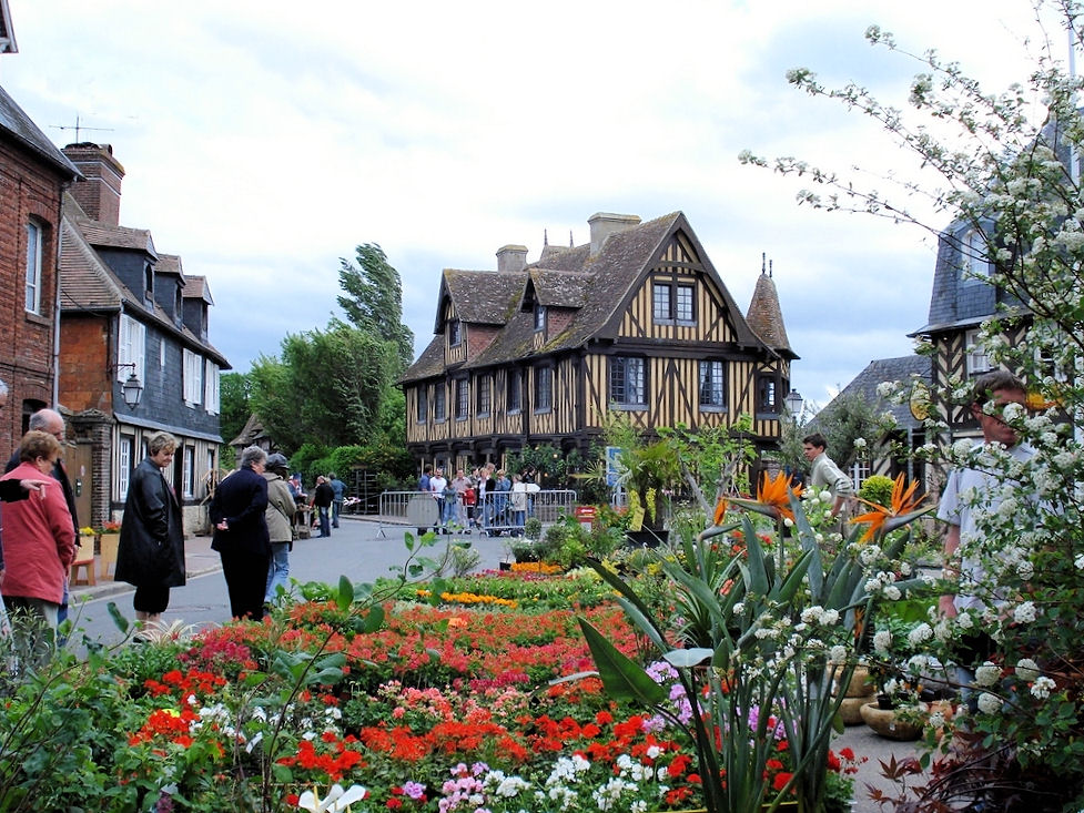 Chambres d'hôtes Le Clos Fleuri Chambres à Beuvron en
