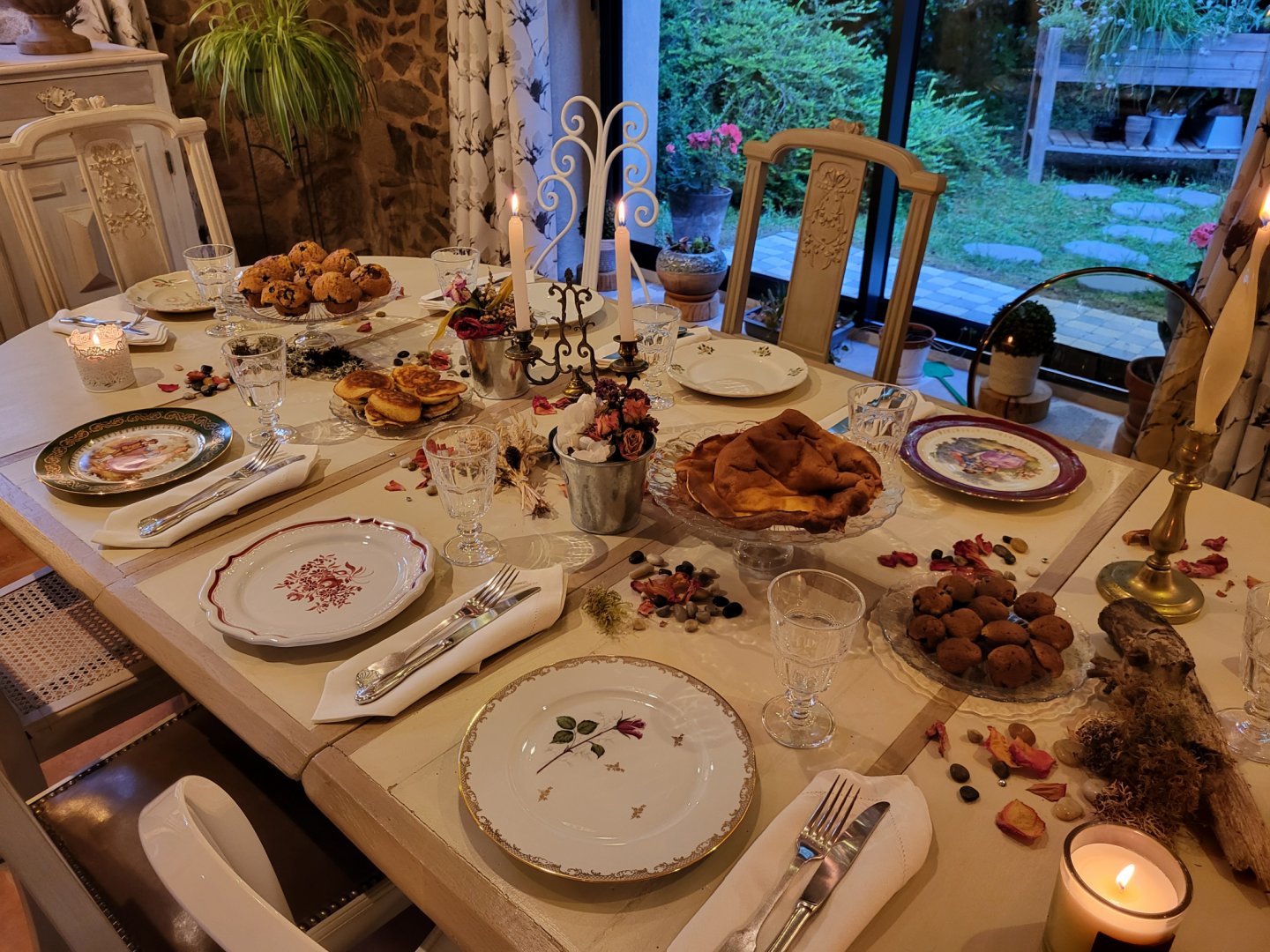 Les Causeries du Monde, maison d