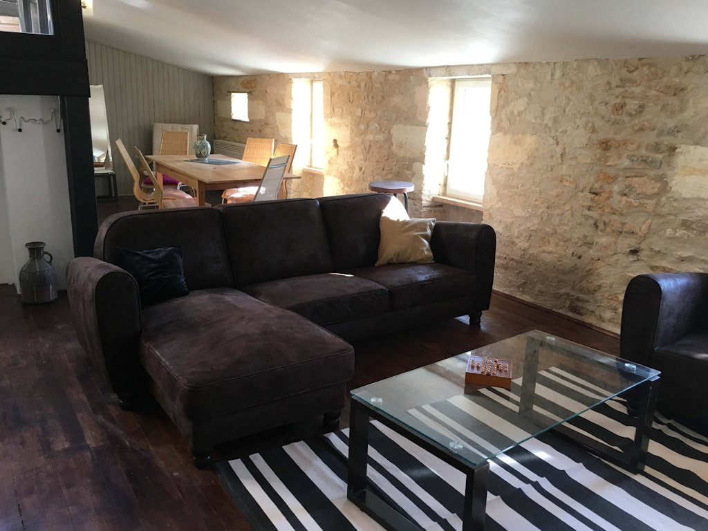 Gite La Tropezienne Terrasse Vue Sur Gironde Ferienwohnung In Blaye En Gironde 33 Gironde Bordeaux Blaye