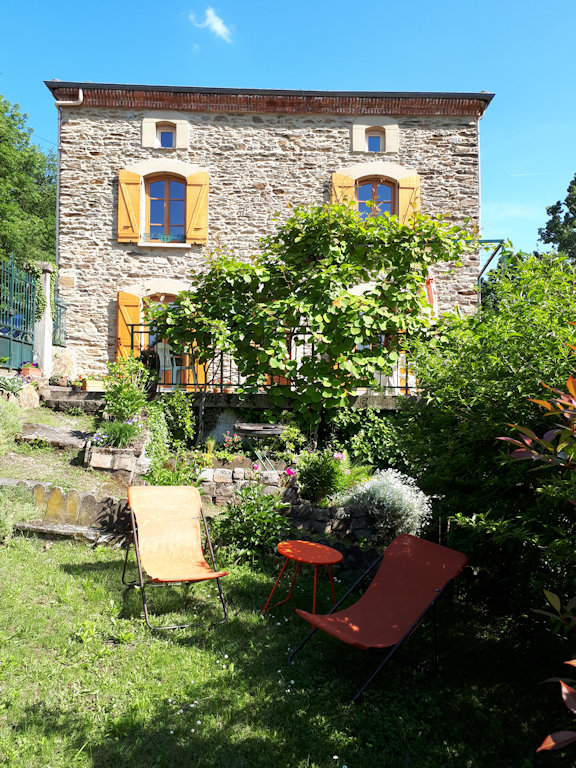 La Maison d’en face, maison SainteCroix en Jarez, Parc du Pilat Loire