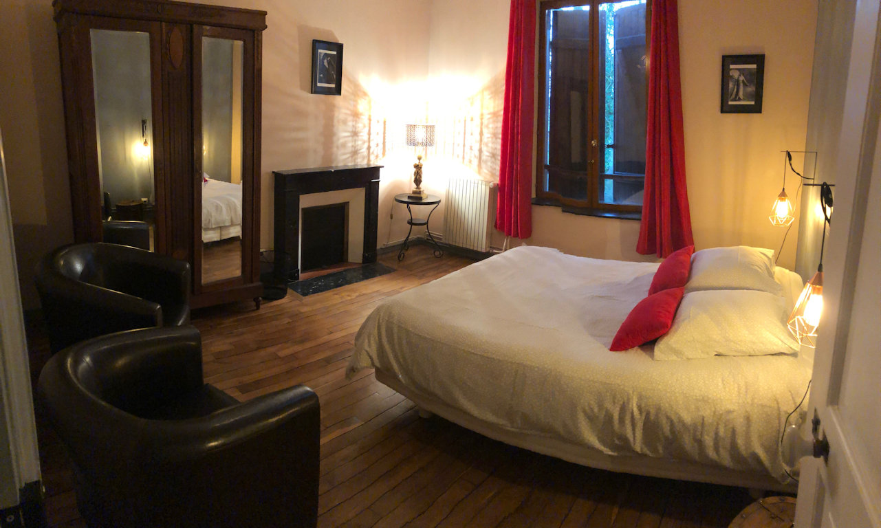 Gîte de l'Ancienne Gare du Val des Bois, gîte de groupe Warmeriville