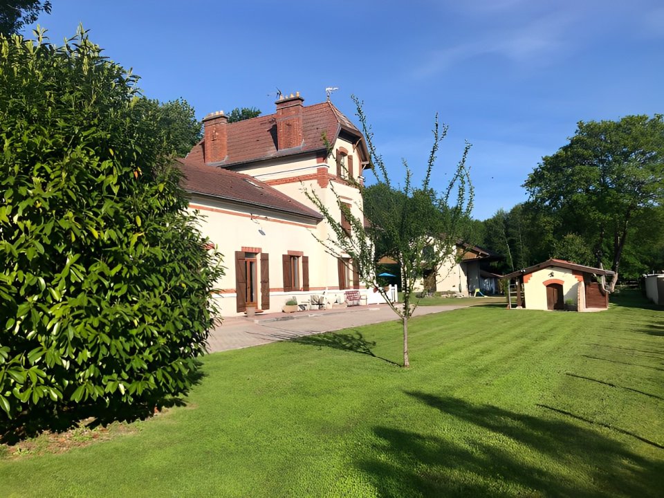 Gîte de l'Ancienne Gare du Val des Bois, gîte de groupe Warmeriville