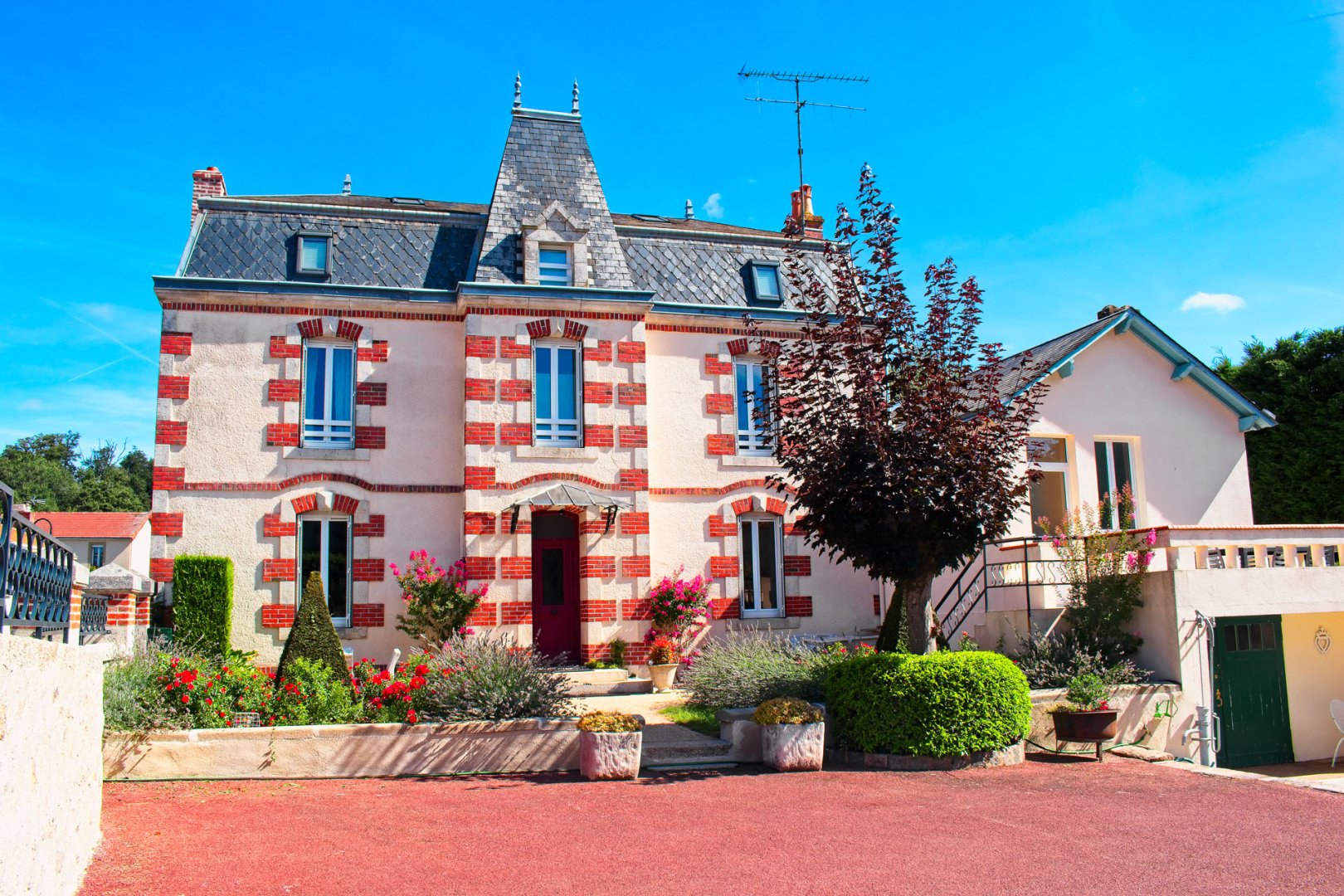 La Villa De Domitille Gite Les Ch telliers Ch teaumur la-villa-de-domitille-gite-les-ch-telliers-ch-teaumur