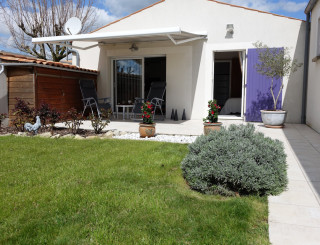 Gîtes Et Locations De Vacances à Marans